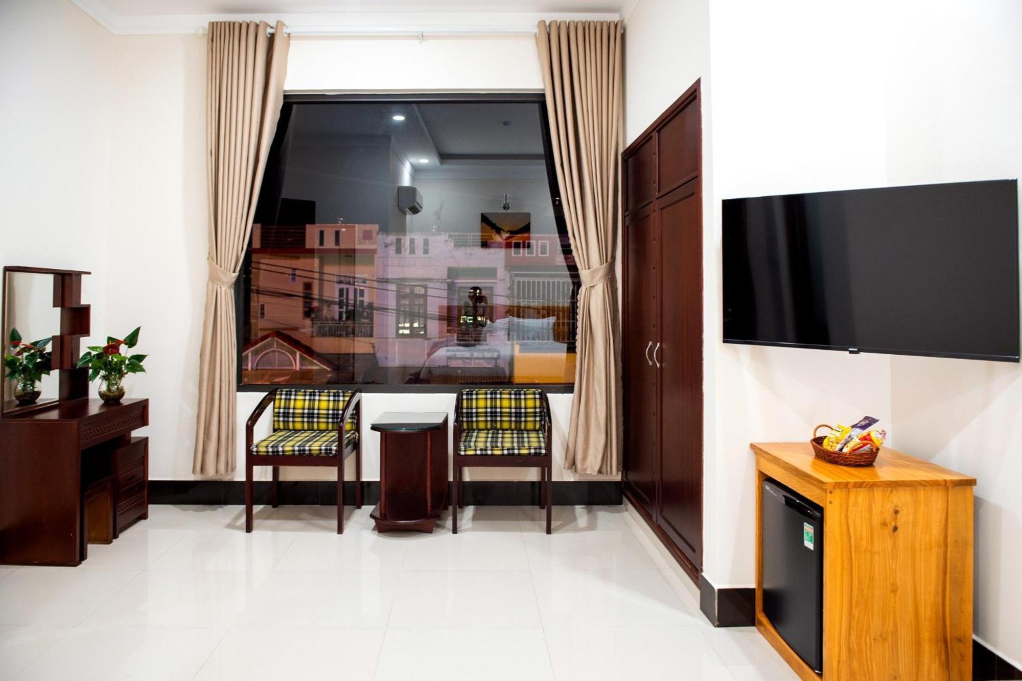 Minh Lam Hotel เปลกู ภายนอก รูปภาพ