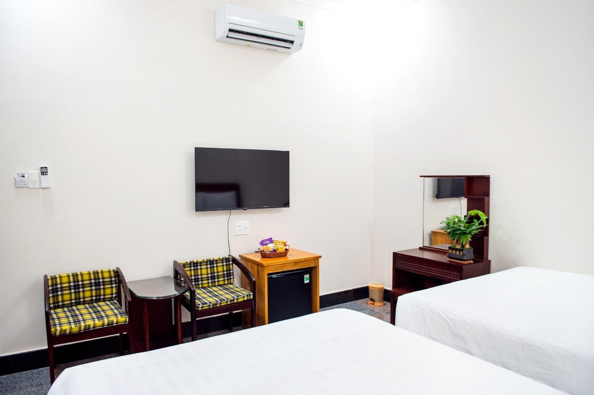 Minh Lam Hotel เปลกู ภายนอก รูปภาพ