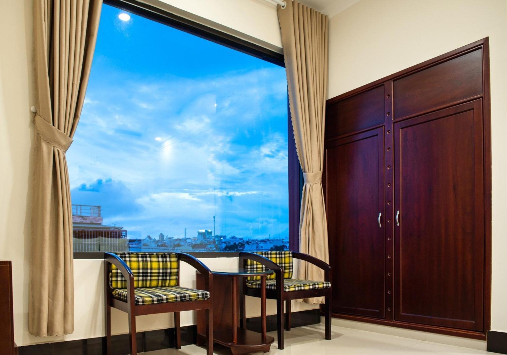 Minh Lam Hotel เปลกู ภายนอก รูปภาพ